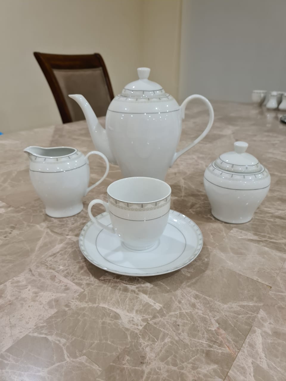 Vajilla Eisenberg Porcelana Alemana 75 piezas - Vascella